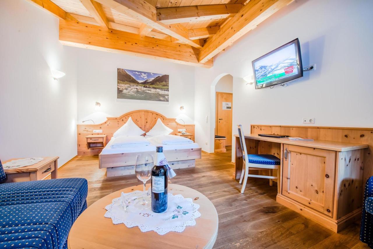Hotel Grundlhof Bramberg am Wildkogel Extérieur photo